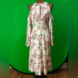 Cold shoulder maxi dress